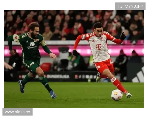 拜仁高位压迫反噬导致防线频频受挫，阶段性表现受限及稳定性面临考验